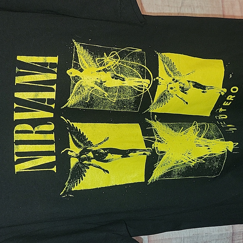 Nirvana In Utero Graphic Design T-shirt - Picture 2 of 4